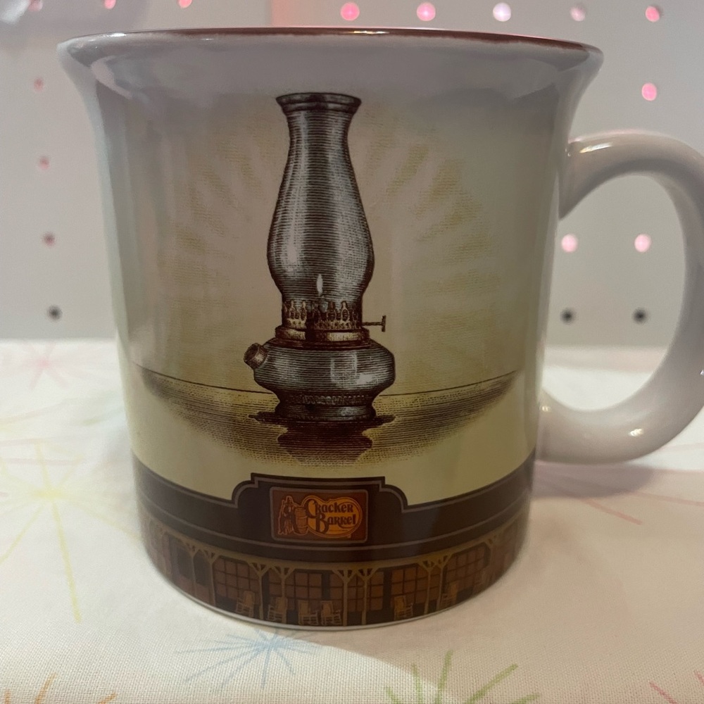Cracker Barrel Country Store Logo Oil Lamp Stoneware Coffee Mug